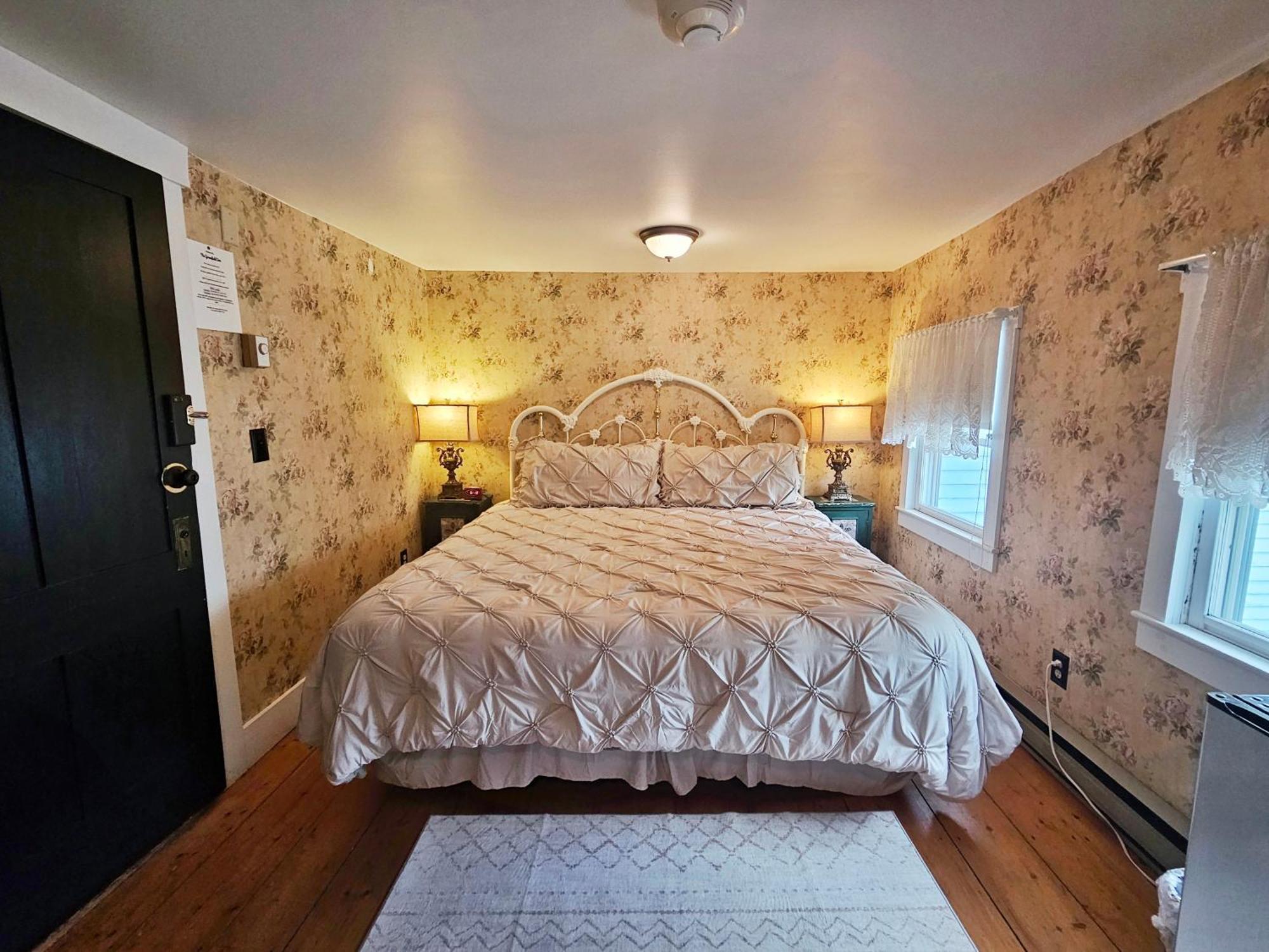 The Greenfield Inn Extérieur photo