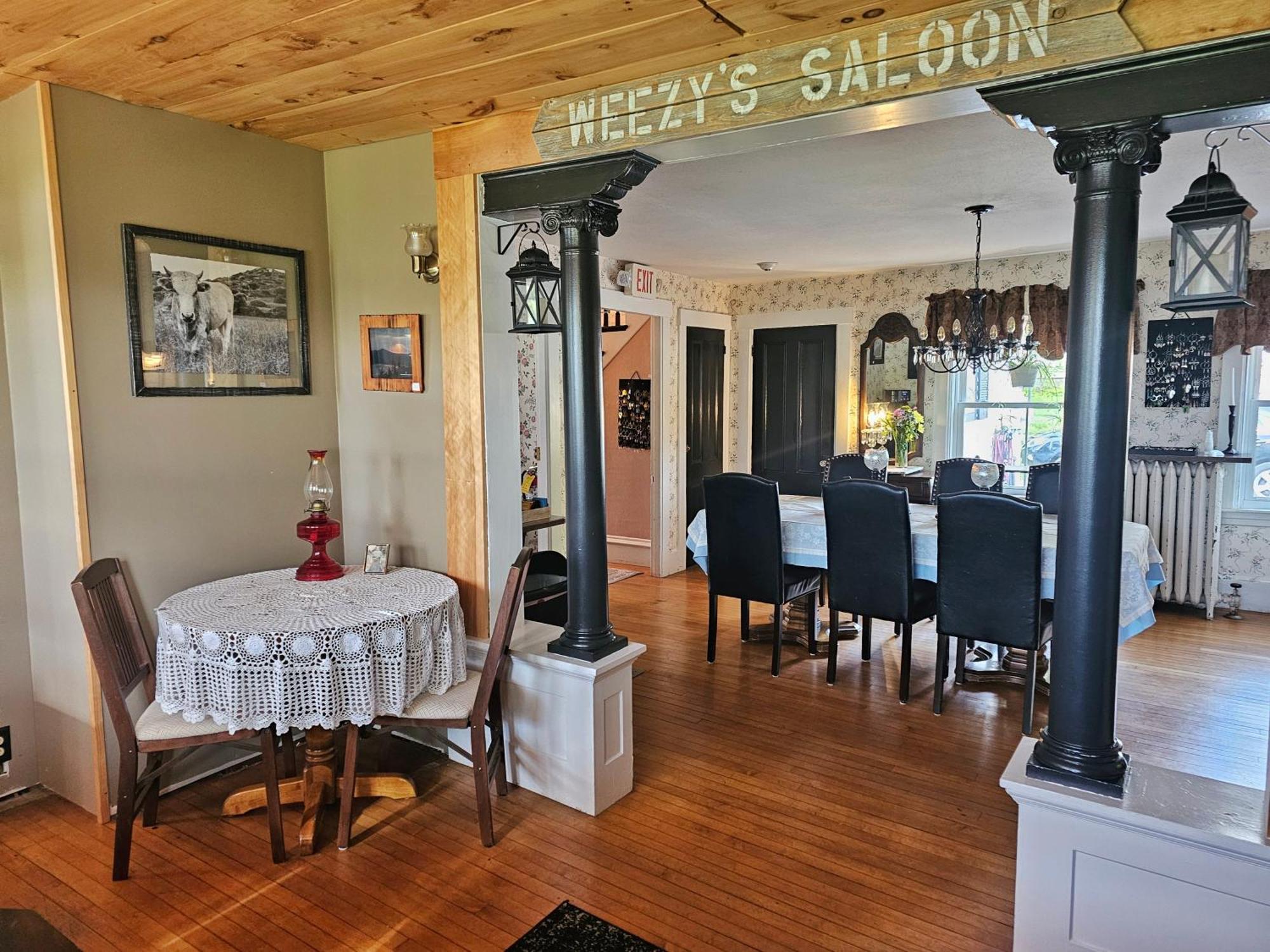 The Greenfield Inn Extérieur photo