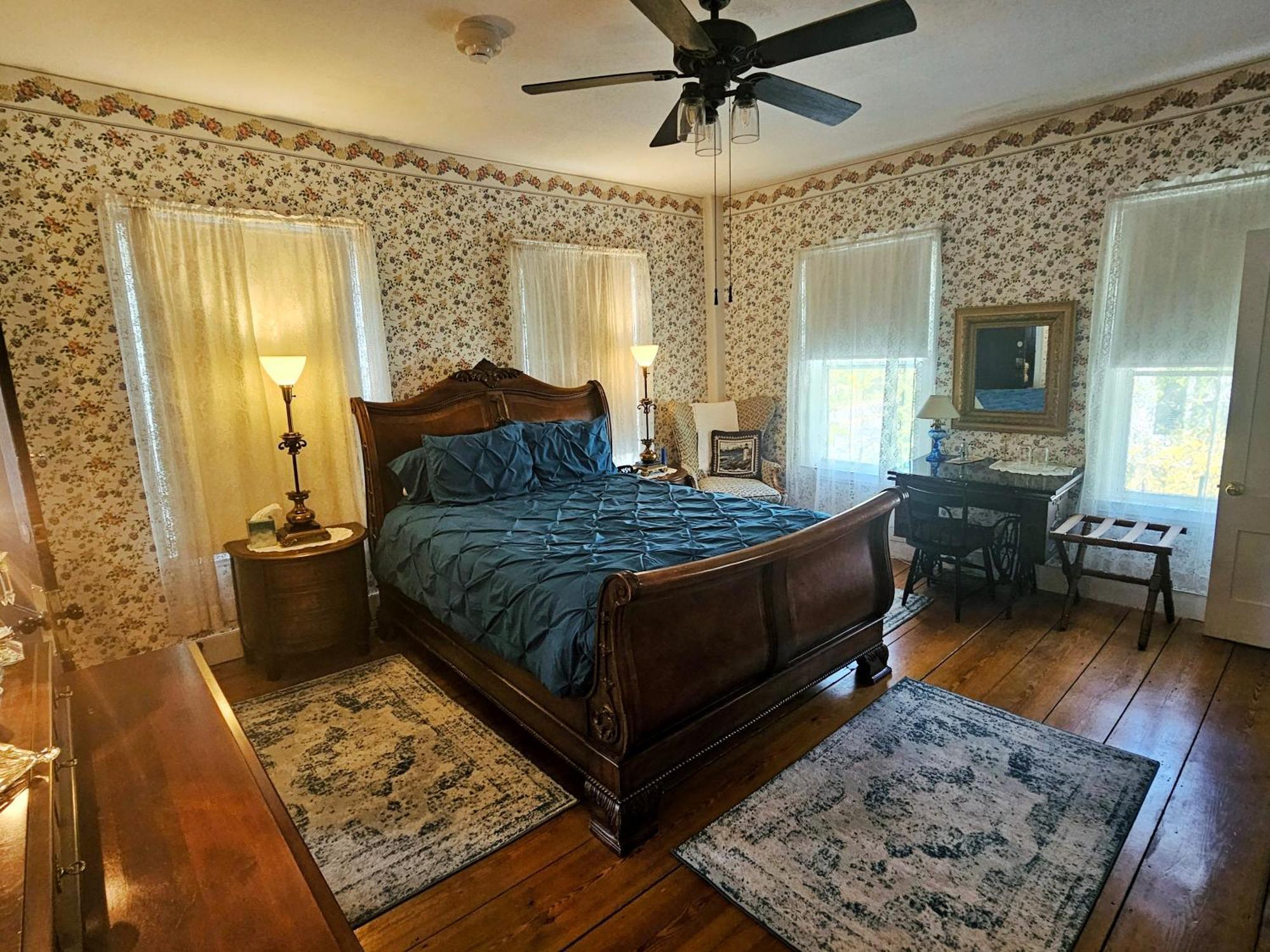 The Greenfield Inn Extérieur photo